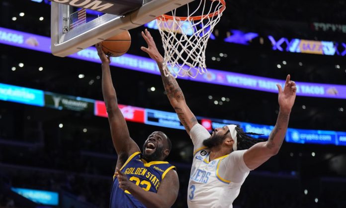 anthony-davis-seemed-amazed-at-lakers’-big-lead-over-the-warriors