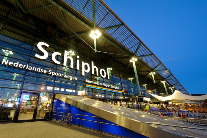 amsterdam’s-schiphol-airport-to-cap-passengers-over-may-holidays