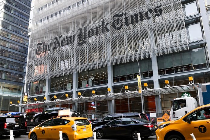 the-new-york-times-newsroom-is-splintering-over-a-trans-coverage-debate