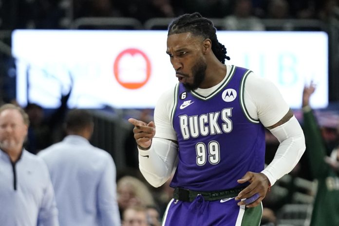 after-lengthy-standoff-in-phoenix,-jae-crowder-is-finally-at-peace-as-a-buck
