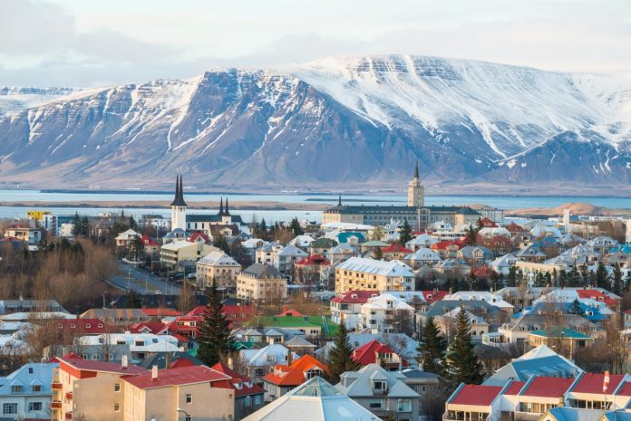the-best-hotels-in-reykjavik-for-icelandic-culture,-local-dining-and-a-clean-conscience