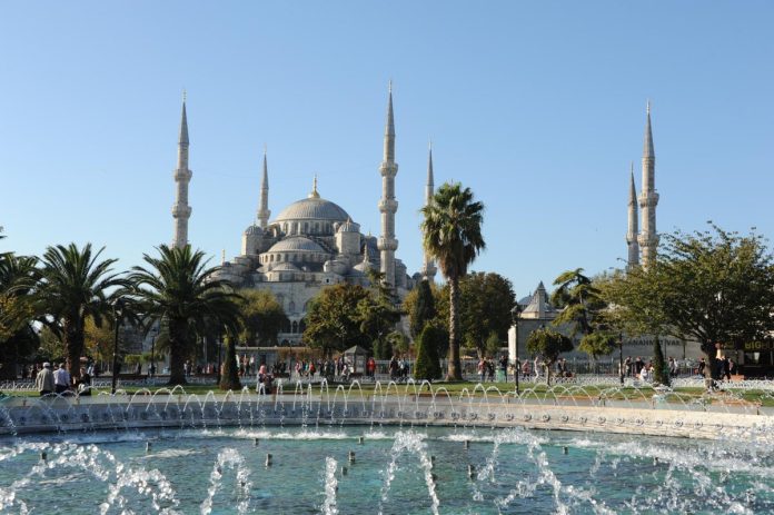 best-hotels-in-istanbul-2023:-where-to-stay-for-great-views-and-culture