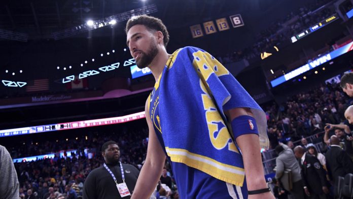 klay-thompson-single-handedly-‘willing’-warriors-to-victory,-bob-myers-says