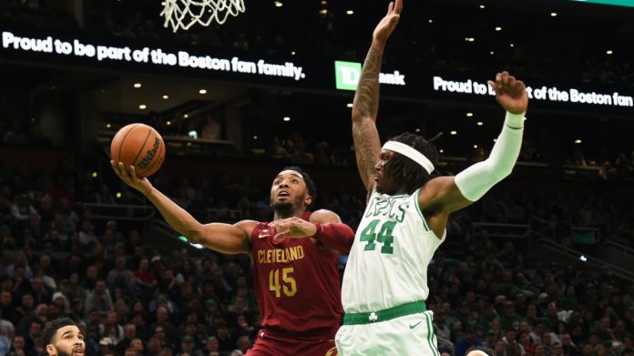 celtics’-robert-williams-exits-friday’s-game-vs.-nets-with-injury