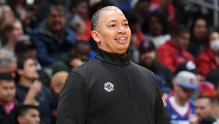 rumor:-could-tyronn-lue-step-away-from-clippers-after-season?