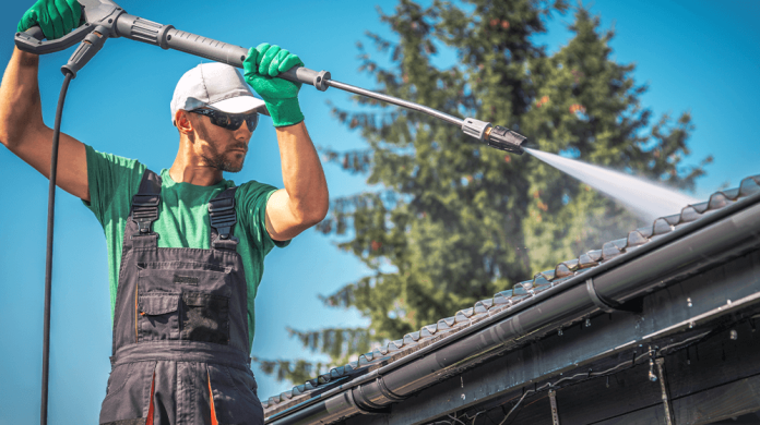 gutter-cleaning-tools-–-your-list-for-starting-a-business