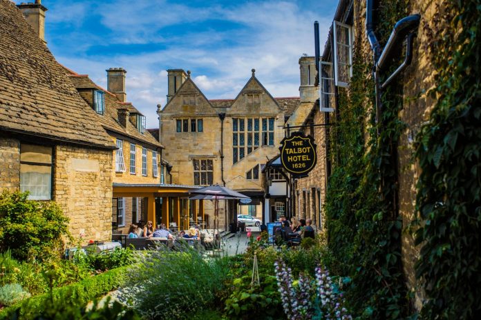 best-hotels-in-northamptonshire-for-spa-getaways-and-countryside-walks