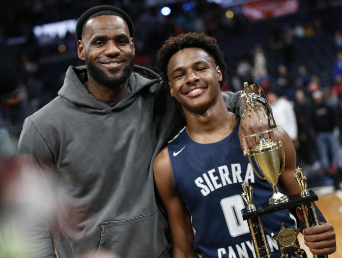 lebron-james-congratulates-son-bronny-on-college-commitment,-a-family-first:-‘one-of-the-best-days-of-my-life’