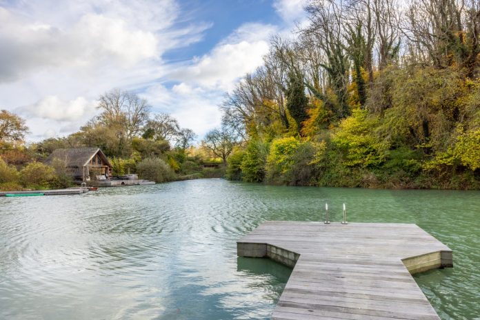 eight-best-log-cabin-holidays-for-a-cosy-uk-staycation
