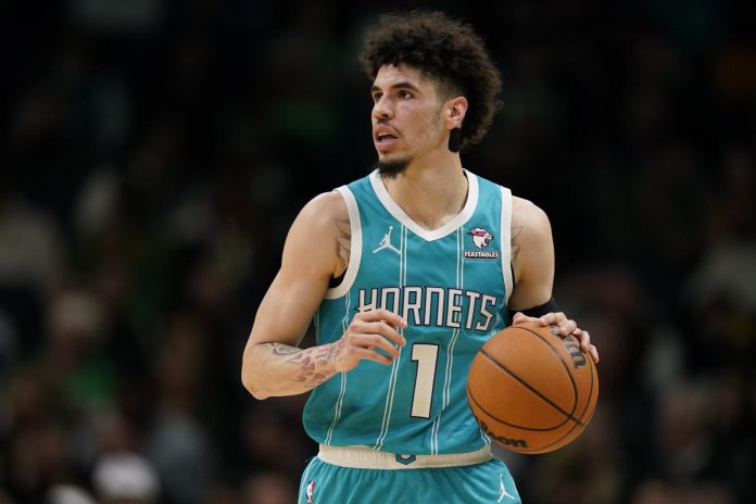 hornets-star-lamelo-ball-reportedly-set-to-miss-‘extended-time’-with-sprained-ankle