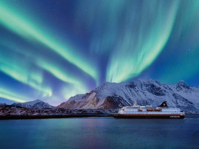 6-of-the-best-northern-lights-cruises