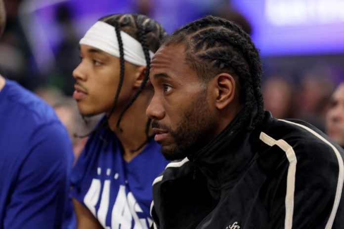 kawhi-leonard-practices-with-clippers,-but-status-for-game-1-is-unclear