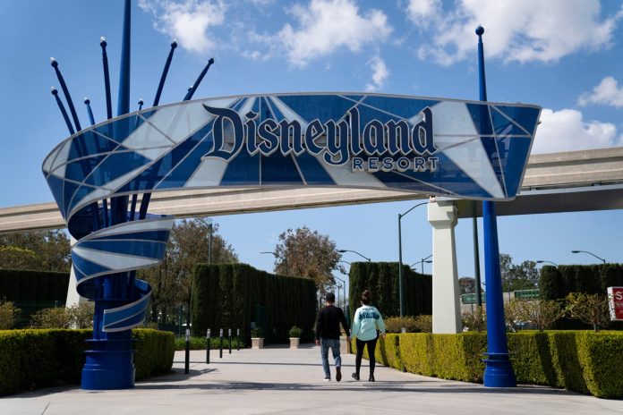 disneyland-to-make-first-major-change-to-theme-park-in-decades