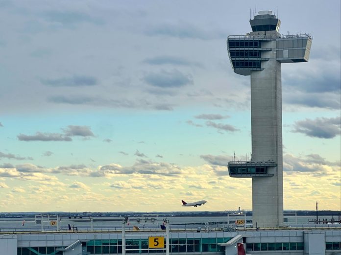 plans-for-planes-to-be-flown-with-one-pilot-in-cockpit-labelled-‘gamble-with-safety’