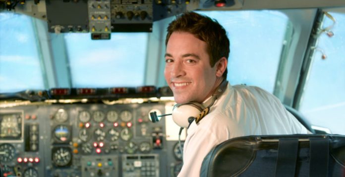 here’s-the-safety-reason-why-airlines-don’t-allow-pilots-to-have-beards