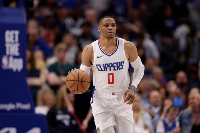 russell-westbrook-reaches-2-year,-$6.8-million-minimum-deal-with-nuggets-after-trade