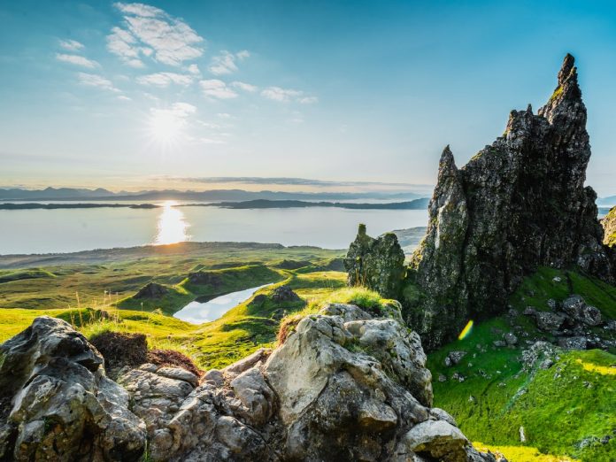 8-of-the-best-scotland-islands-for-rugged-coastlines-and-picturesque-villages