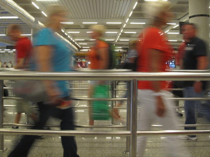 uk-border-force-staff-at-heathrow-to-strike-during-homeward-rush