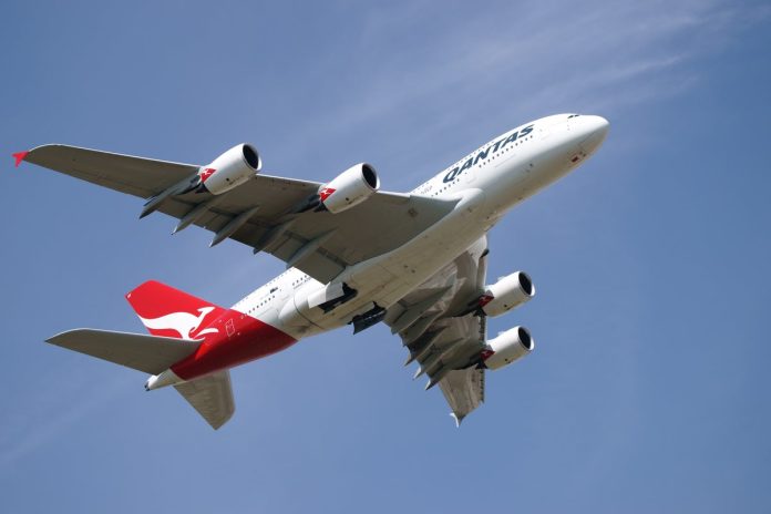 qantas-mistakenly-sells-hundreds-of-first-class-tickets-at-heavily-reduced-prices