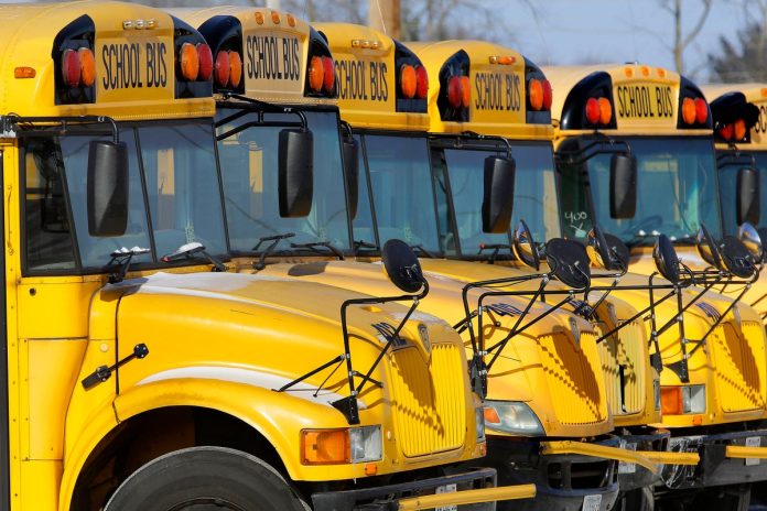 texas-school-bus-driver-accused-of-driving-slowly-with-windows-up-on-100-degree-day-‘to-punish-children’